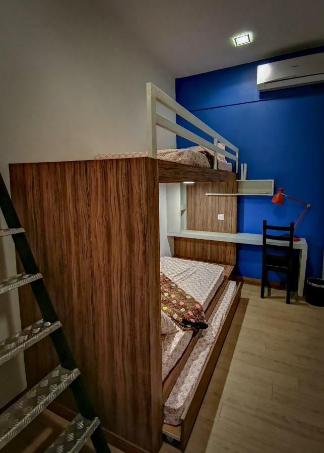 ג'והור בהרו Ria Homestay מראה חיצוני תמונה